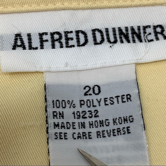 Alfred Dunner Women’s Pastel Yellow Beaded Zip Wind Breaker Jacket Coat Size 20 - Picture 9 of 15